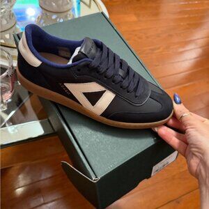 Axel Arigato Navy and White Sneakers